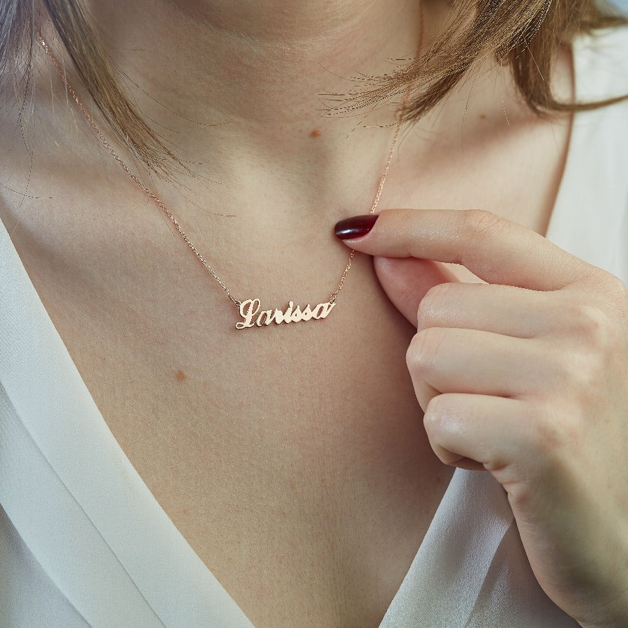 Necklace with name hot sale on it rose gold